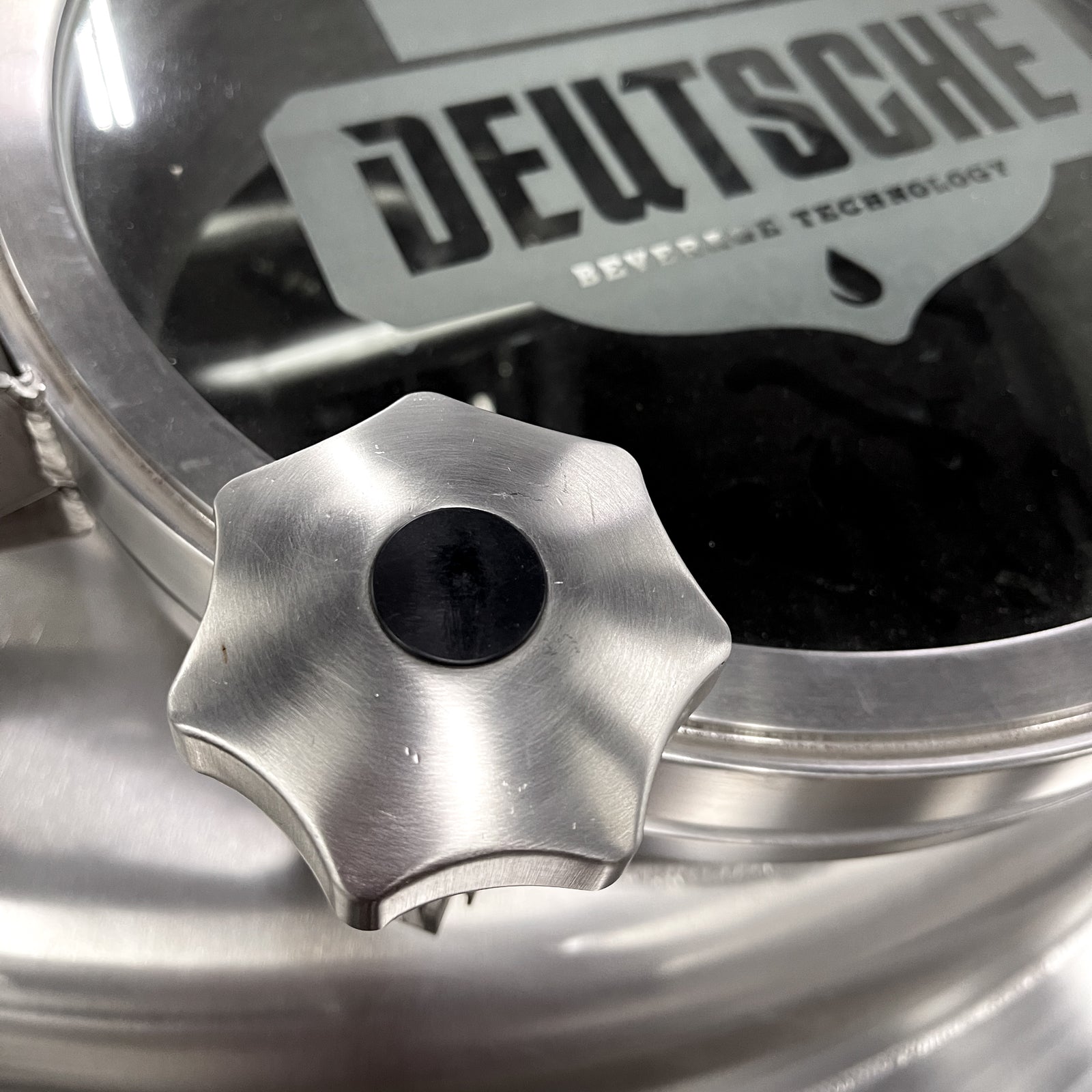 Plastic Cap for Manway Knob