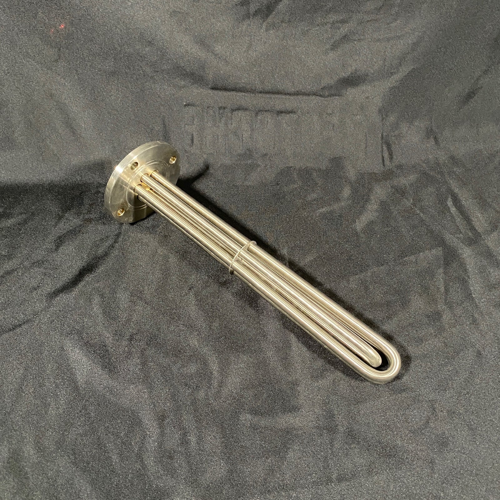 Heating Element, 208V, 6KW, 3P, 2" Flange Tank Connection x 62mm Cap Connection, 16" Sheath L